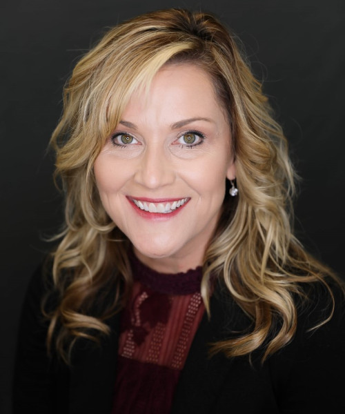 Erin Richmond Headshot