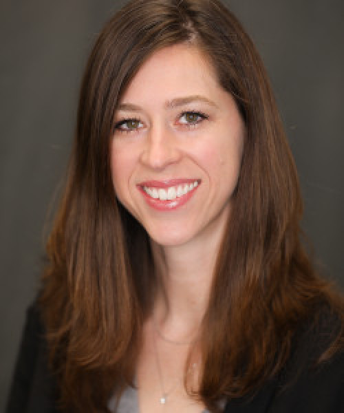 Lindsay Wildey Headshot