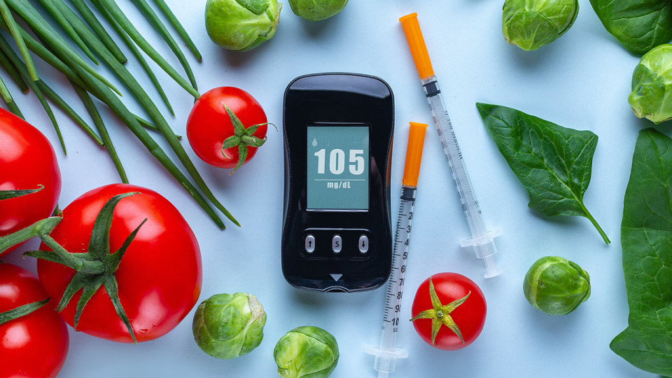 Diabetes Monitor with Healthy Foods